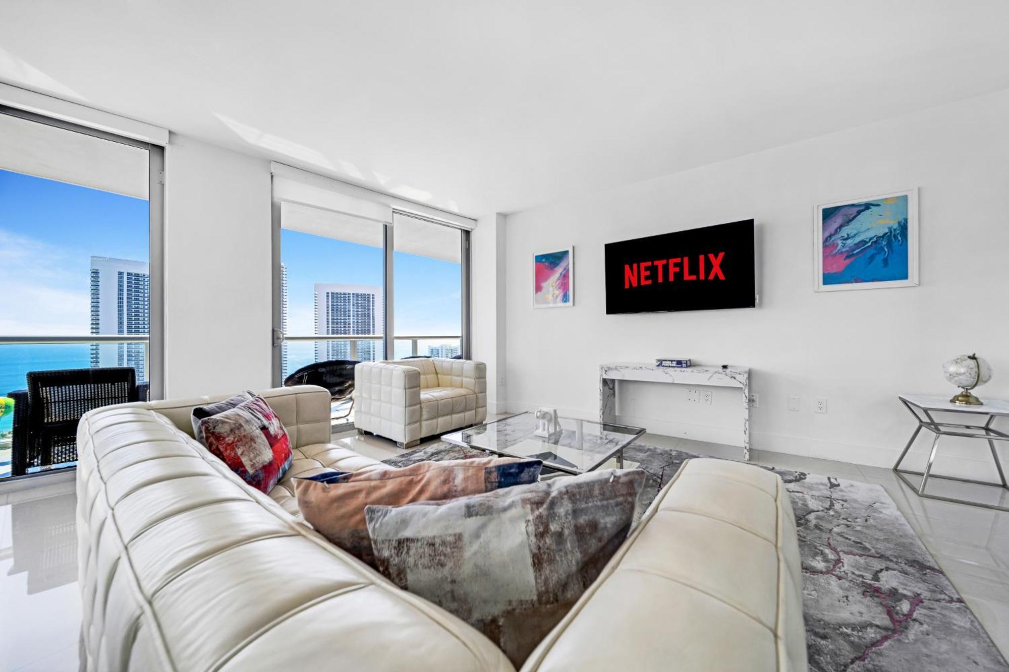 Resort-Style Living With Direct Ocean Views - 3Br Beauty Халландейл-Бич Экстерьер фото